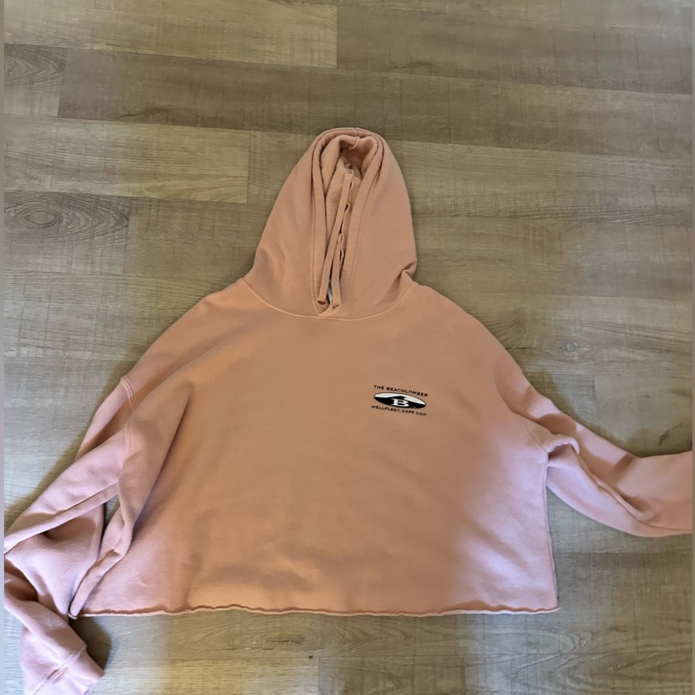 The Beachcomber Cape Cod, Pink Cropped Sweatshirt NWOT